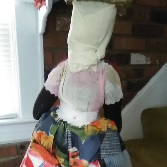 Souvenir Doll/Jamaica - Picture 4 of 11